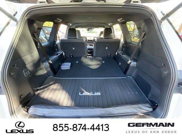New 2026 Lexus TX 500h AWD image 22