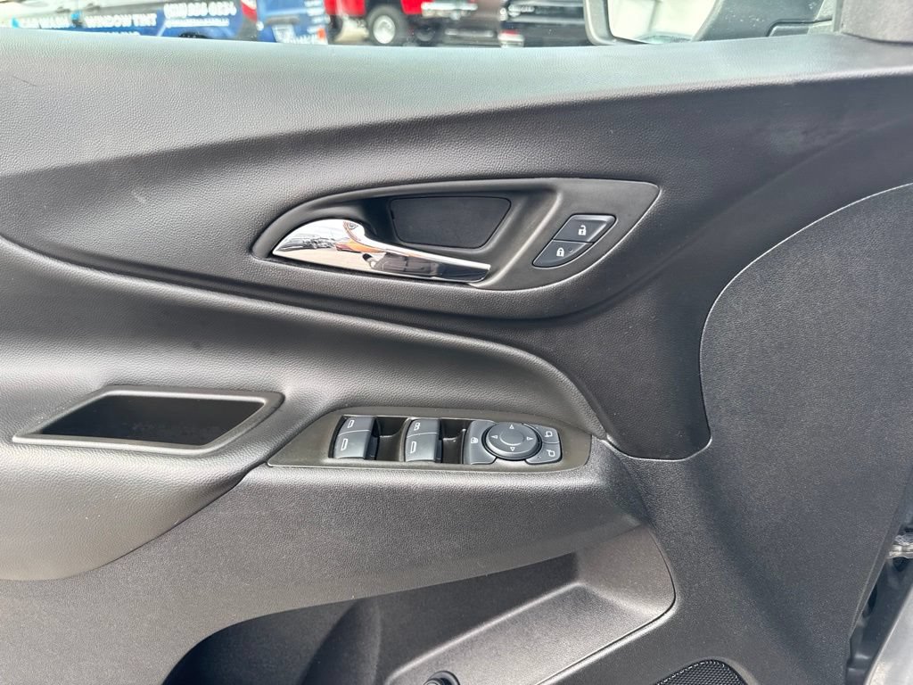 Used 2024 Chevrolet Equinox LT AWD/4WD image 10
