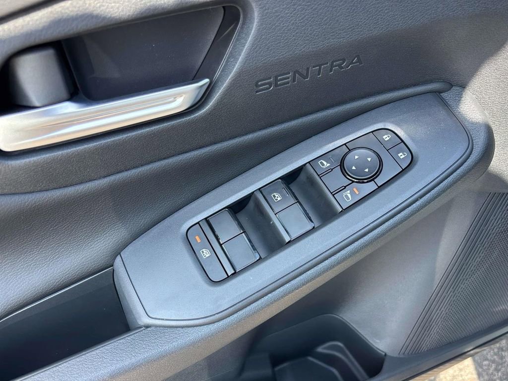 New 2026 Nissan Sentra SV FWD image 7