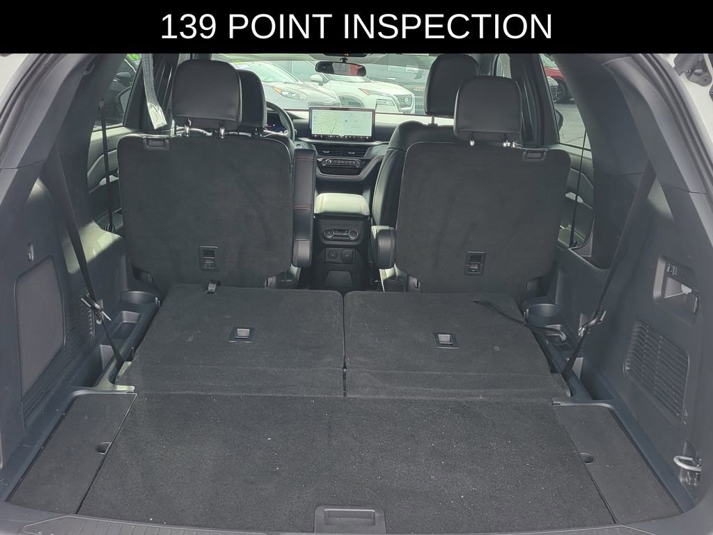 Used 2025 Ford Explorer ST-Line image 5