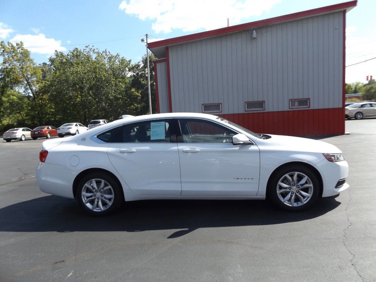 Used 2017 Chevrolet Impala LT image 6