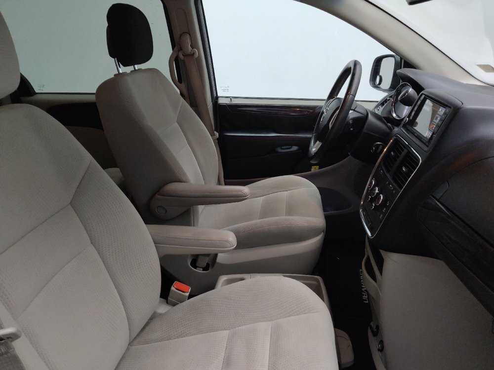 Used 2016 Dodge Grand Caravan SE w/ Quick Order Package 29E SE FWD image 21
