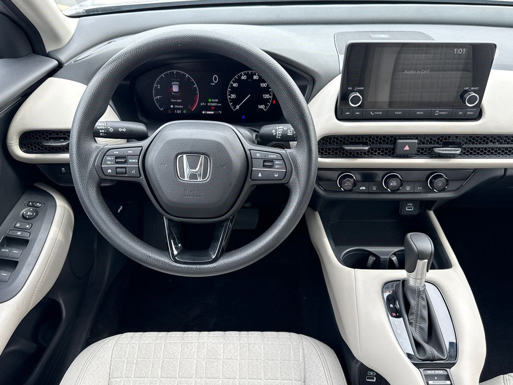 Certified 2023 Honda HR-V LX image 17