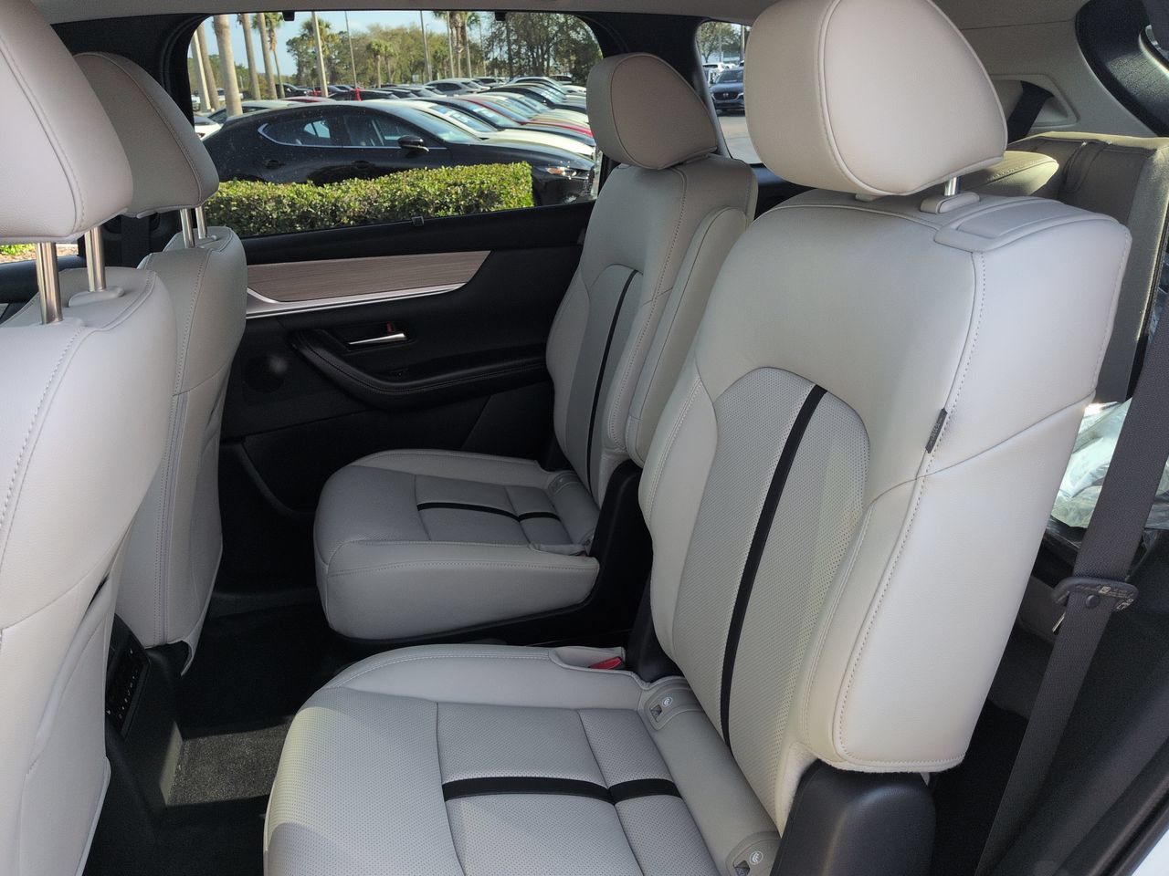 New 2026 MAZDA CX-90 Plug-In Hybrid w/Premium Sport AWD/4WD image 13