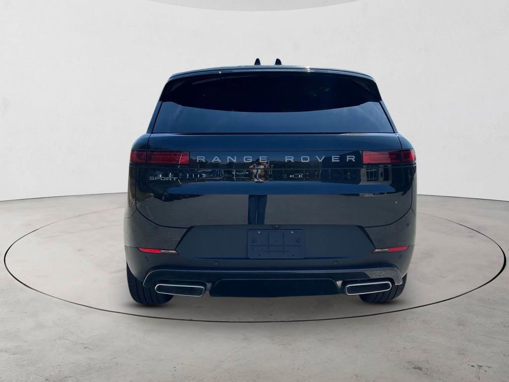 New 2026 Land Rover Range Rover Sport SE image 4