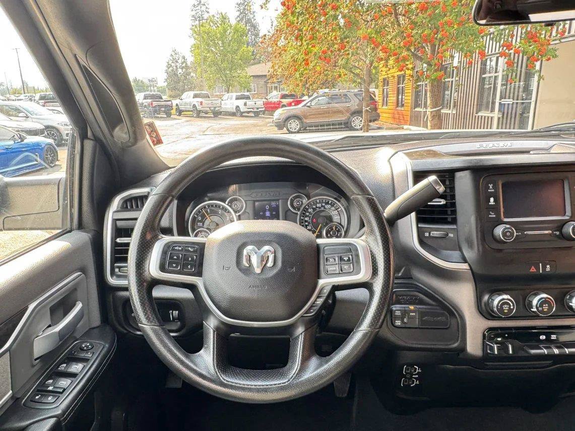 Used 2021 RAM 3500 Big Horn AWD/4WD image 14