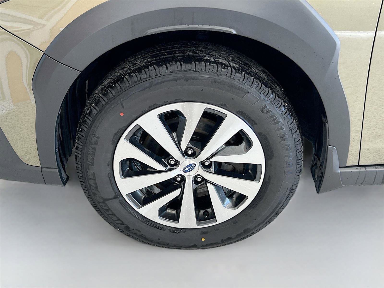 Used 2023 Subaru Outback Premium w/ Popular Package #1 image 30