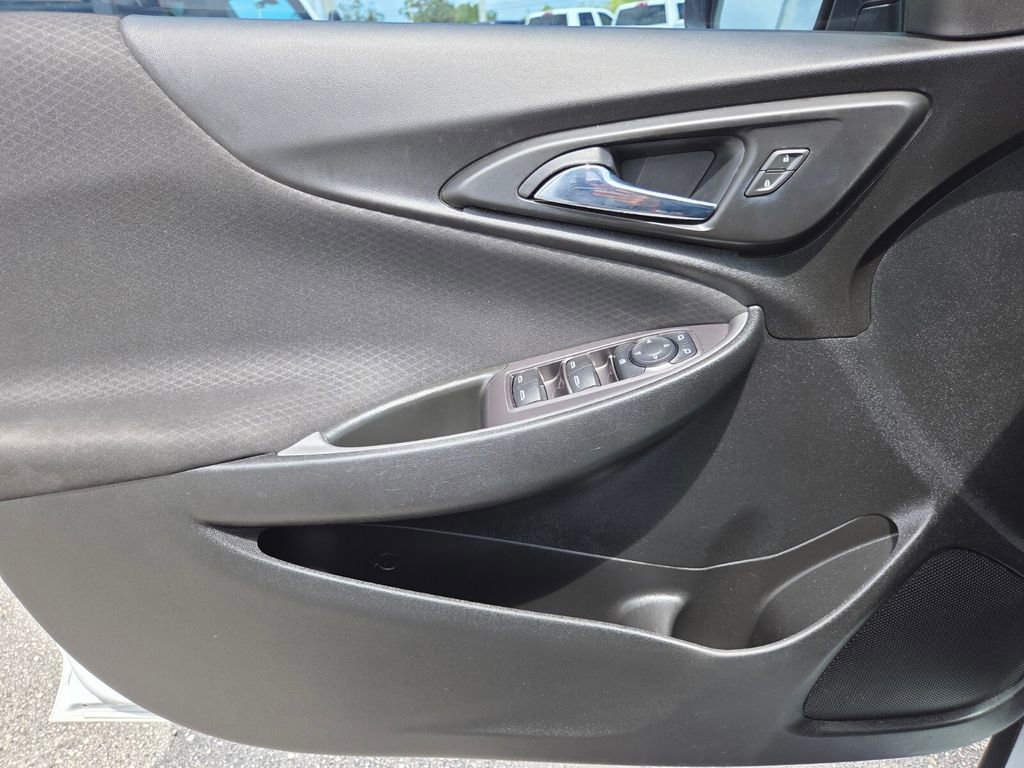 Used 2021 Chevrolet Malibu LS FWD image 23