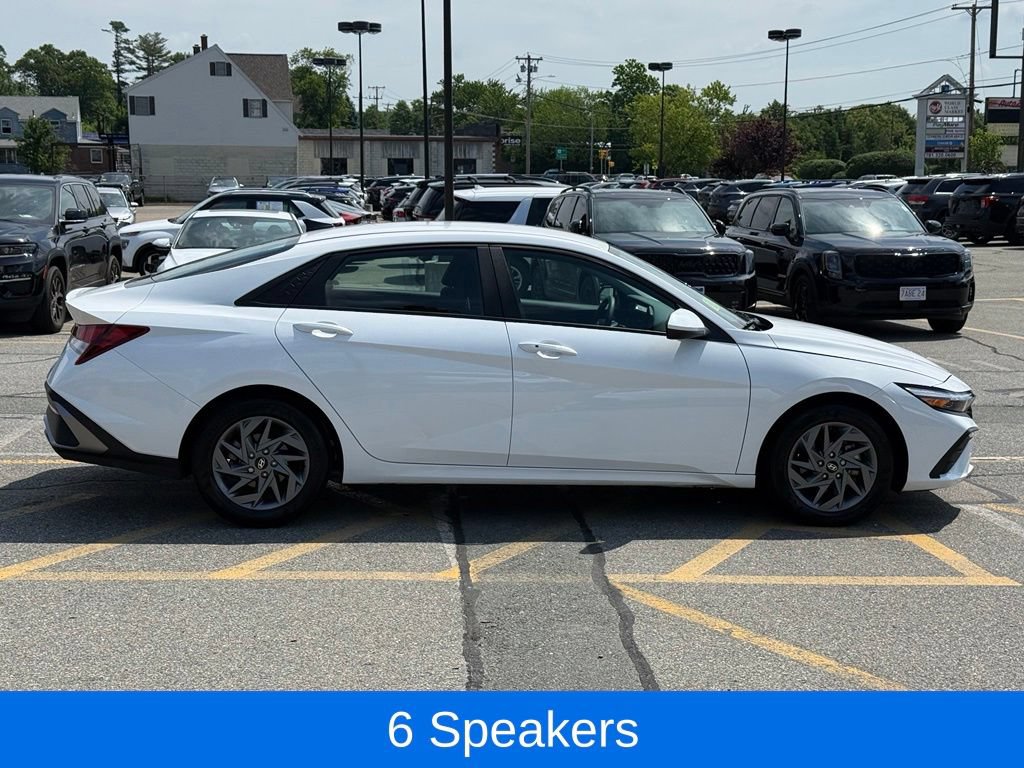 Certified 2024 Hyundai Elantra SEL FWD image 7