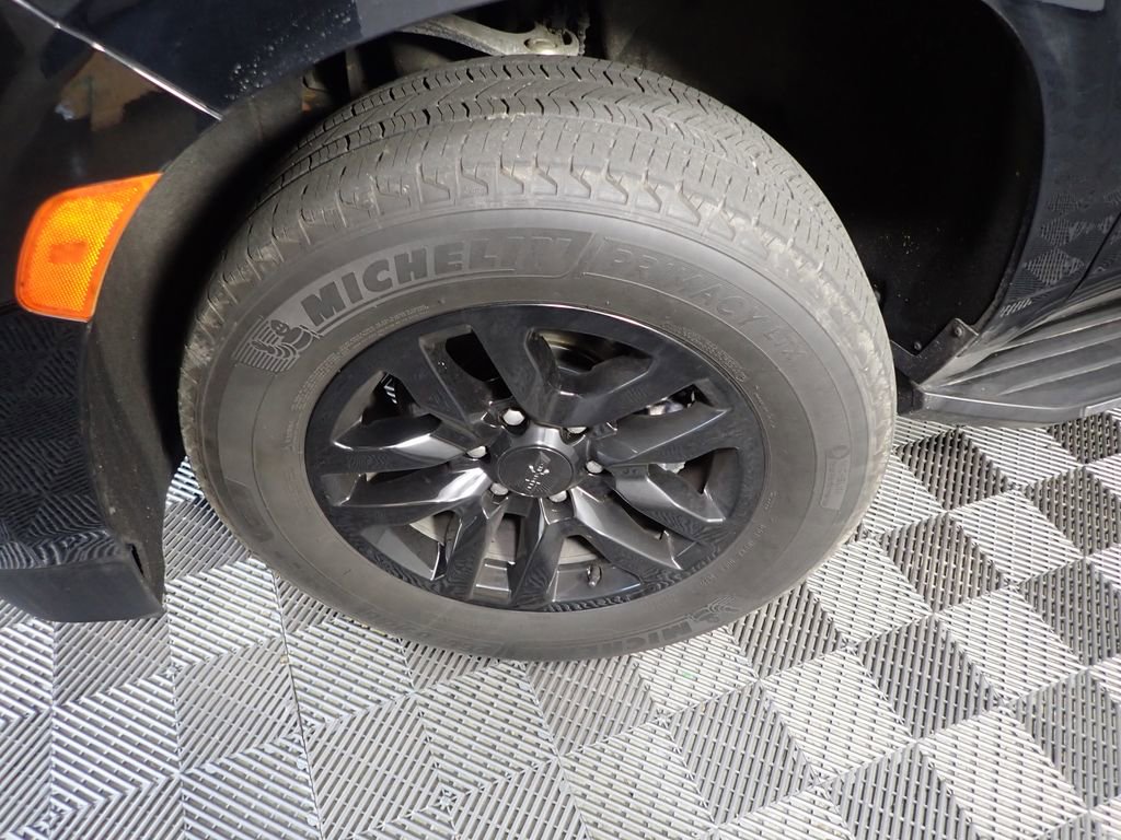 Used 2021 Chevrolet Tahoe LT AWD/4WD image 47