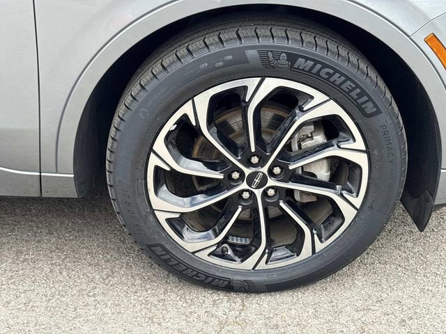 Used 2024 Lincoln Nautilus Reserve image 9