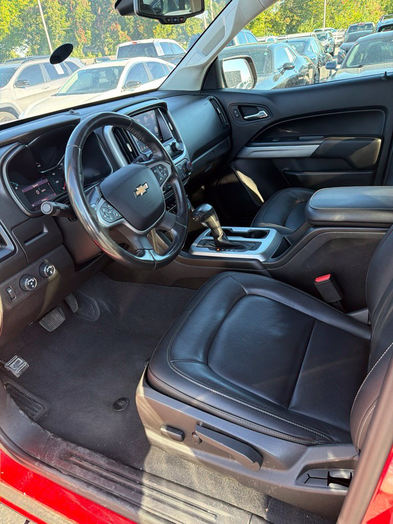 Used 2019 Chevrolet Colorado LT w/ Luxury Package, Chrome AWD/4WD image 9