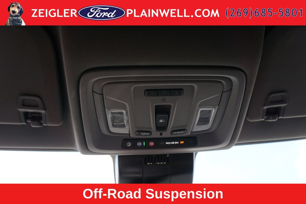 Used 2024 Chevrolet Silverado 1500 RST AWD/4WD image 29