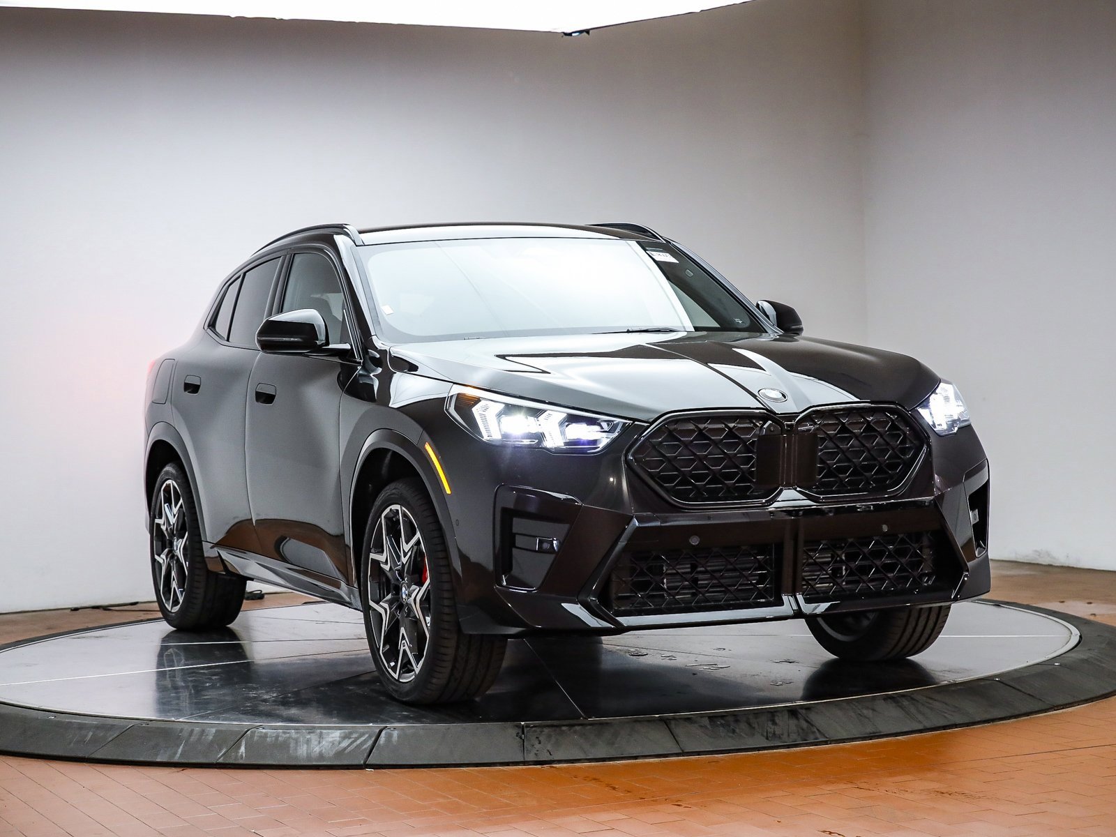 New 2026 BMW X2 xDrive28i w/ Technology Package image 3