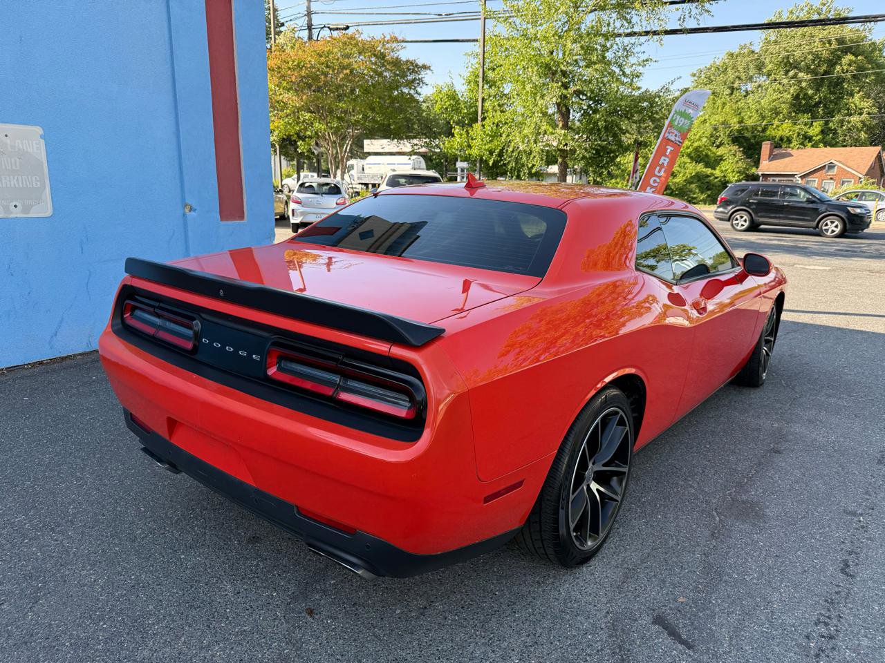 Used 2016 Dodge Challenger R/T Scat Pack RWD image 10