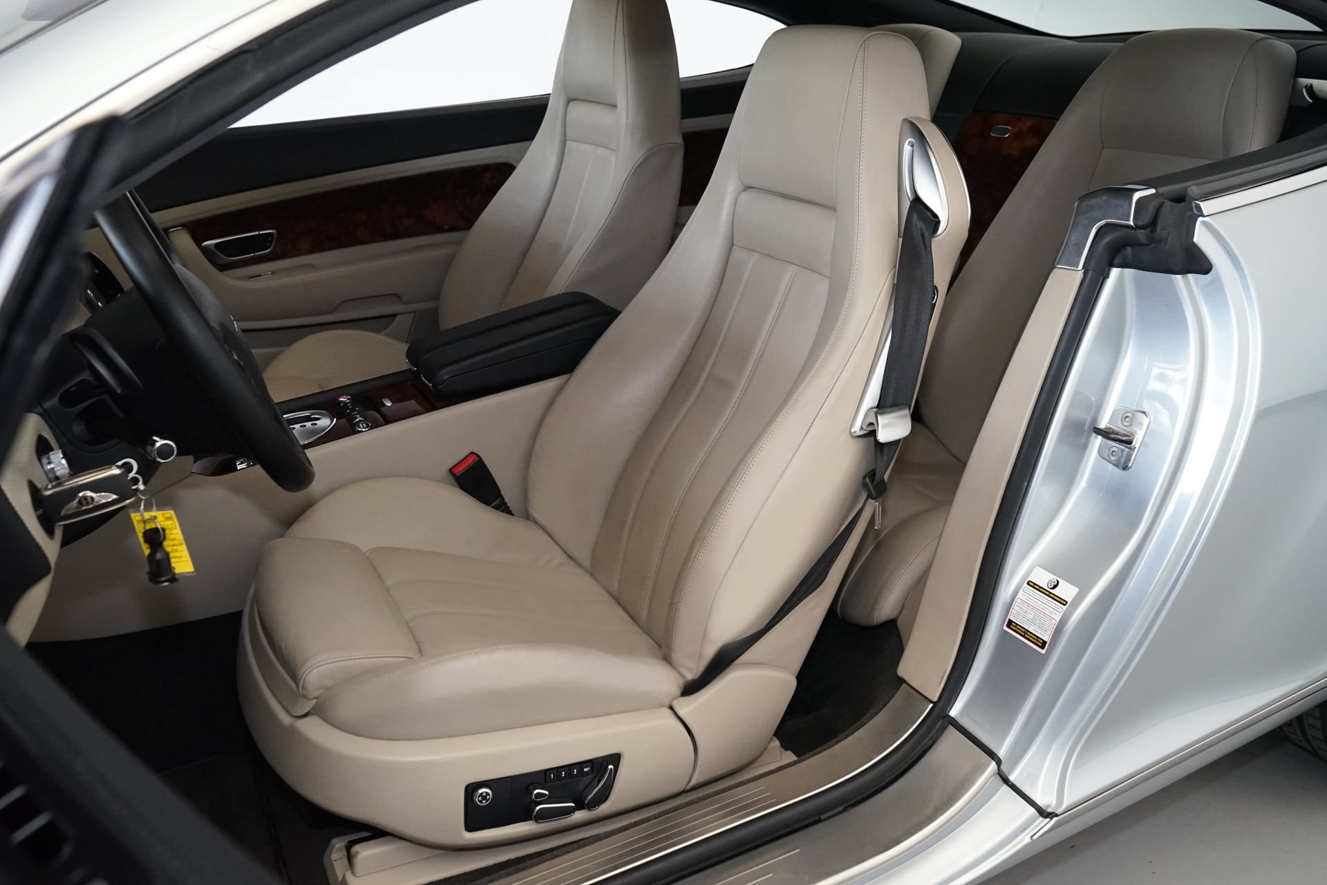 Used 2005 Bentley Continental GT AWD/4WD image 3