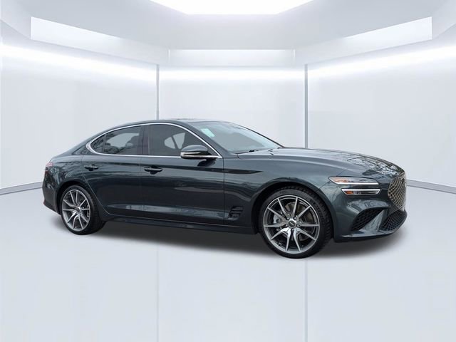 Used 2023 Genesis G70 3.3T image 1