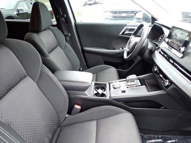 Used 2022 Mitsubishi Outlander ES image 10