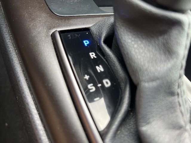 Used 2024 Toyota Camry SE image 25