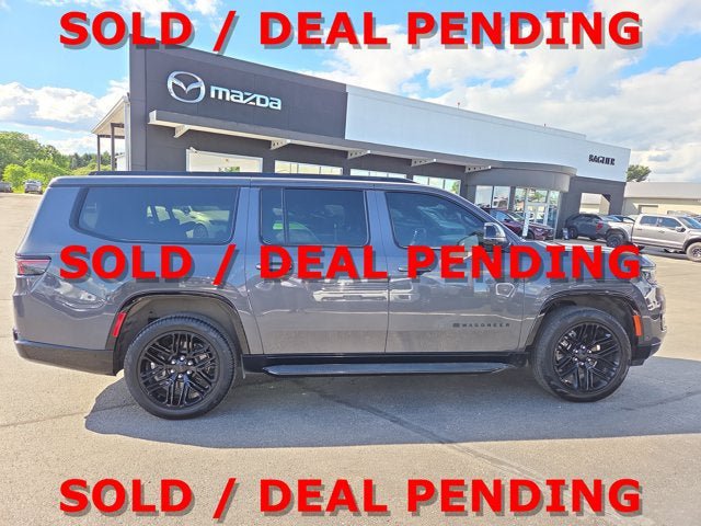 Used 2025 Jeep Wagoneer L Series II w/ Convenience Group I AWD/4WD image 6