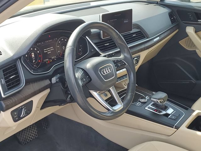 Used 2019 Audi Q5 2.0T Premium Plus w/ Premium Plus Package AWD/4WD image 9