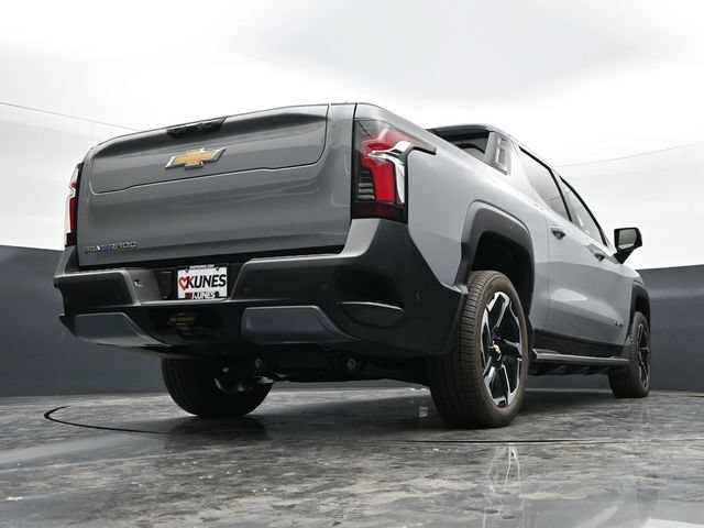 New 2026 Chevrolet Silverado EV LT AWD/4WD image 33