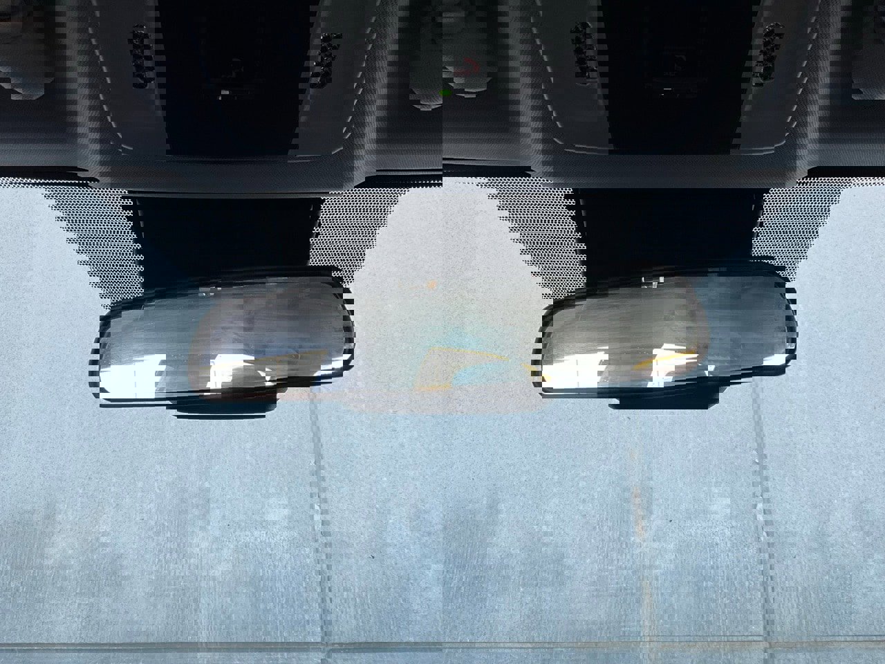 Used 2025 Toyota Camry LE image 17