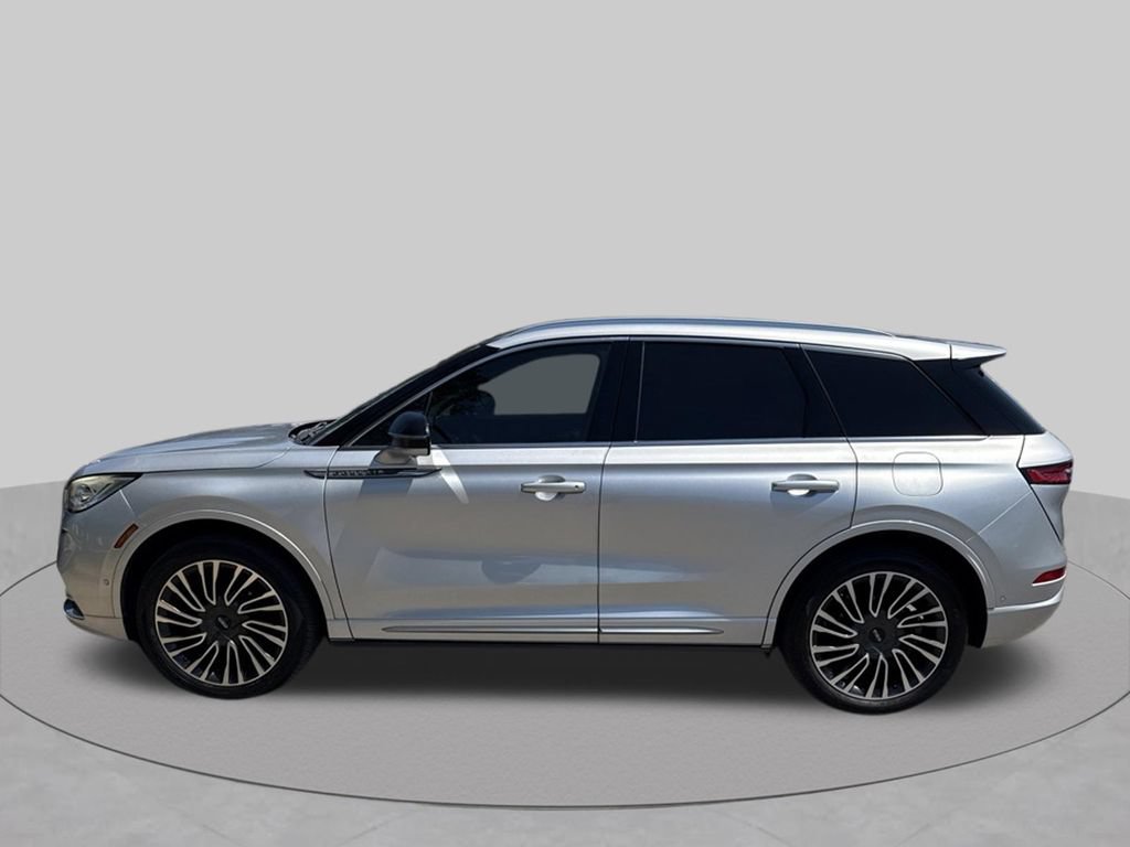 Used 2020 Lincoln Corsair Reserve w/ Equipment Group 201A FWD image 9