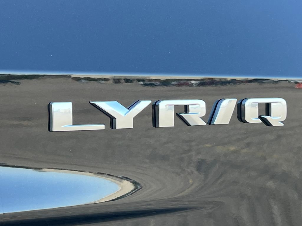 New 2026 Cadillac Lyriq V AWD/4WD image 8