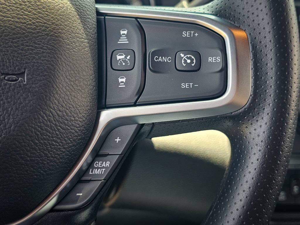 New 2026 RAM 2500 Tradesman AWD/4WD image 21