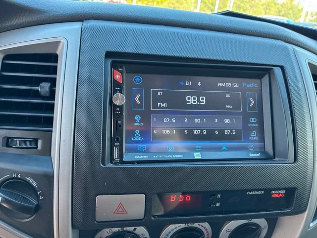 Used 2008 Toyota Tacoma 4x4 Access Cab V6 w/ TRD Off-Road Pkg #2 image 11