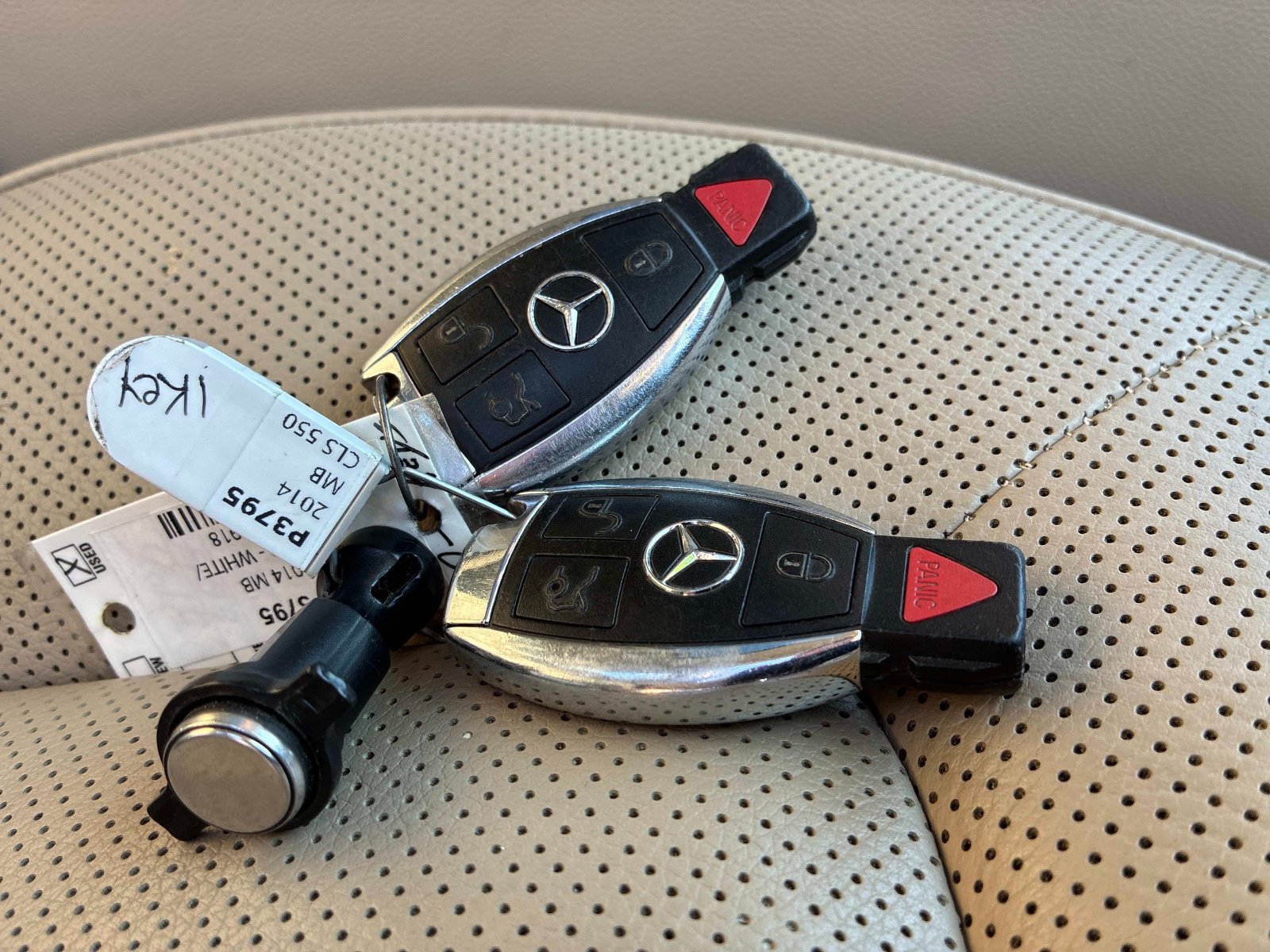 Used 2014 Mercedes-Benz CLS 550 4MATIC image 9