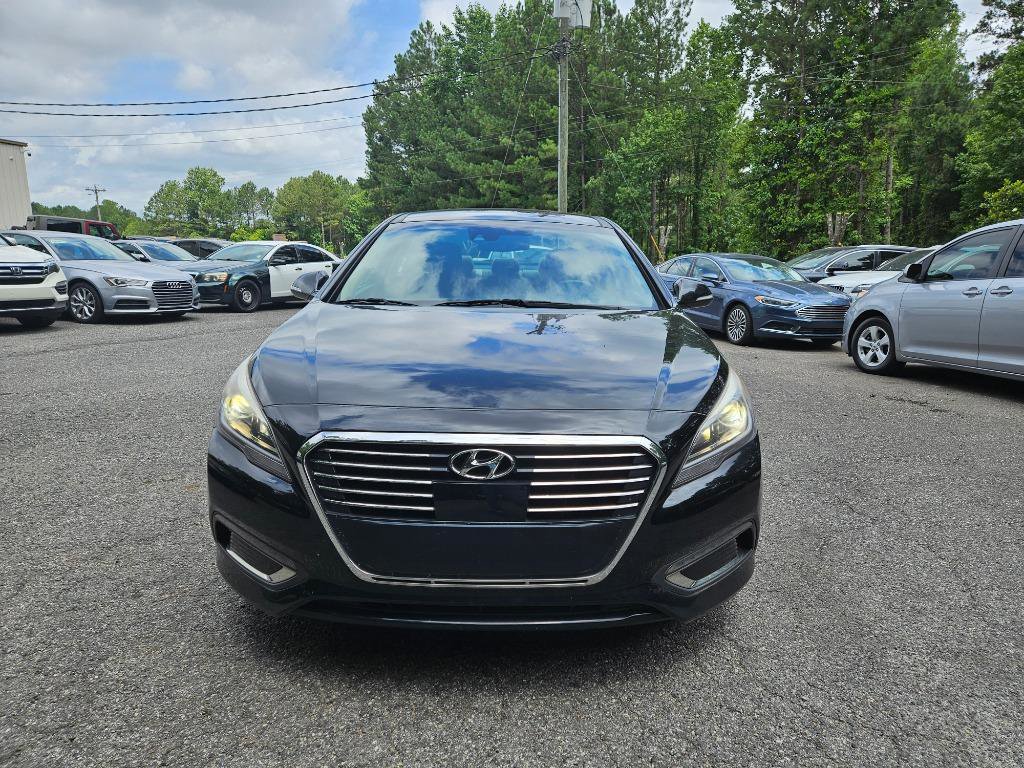Used 2016 Hyundai Sonata Limited w/ Option Group 02 FWD image 2