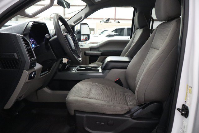 Used 2021 Ford F350 XLT w/ XLT Premium Package AWD/4WD image 6