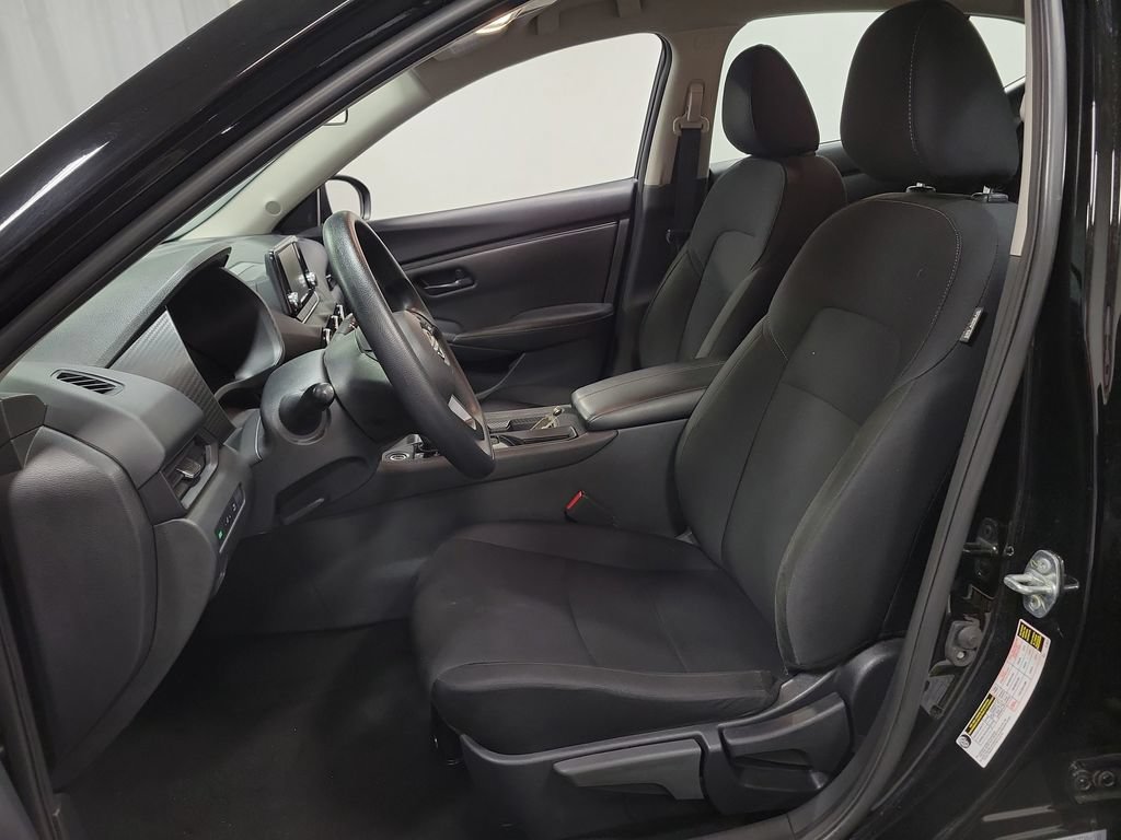 Used 2025 Nissan Sentra S FWD image 13