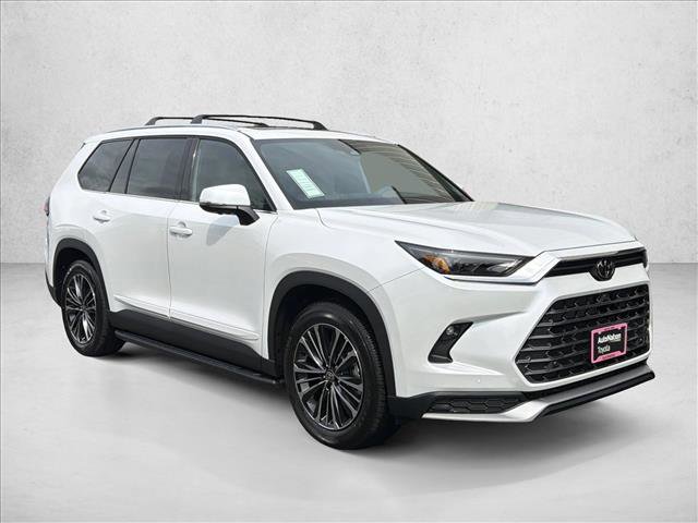 New 2026 Toyota Grand Highlander AWD Hybrid video 3
