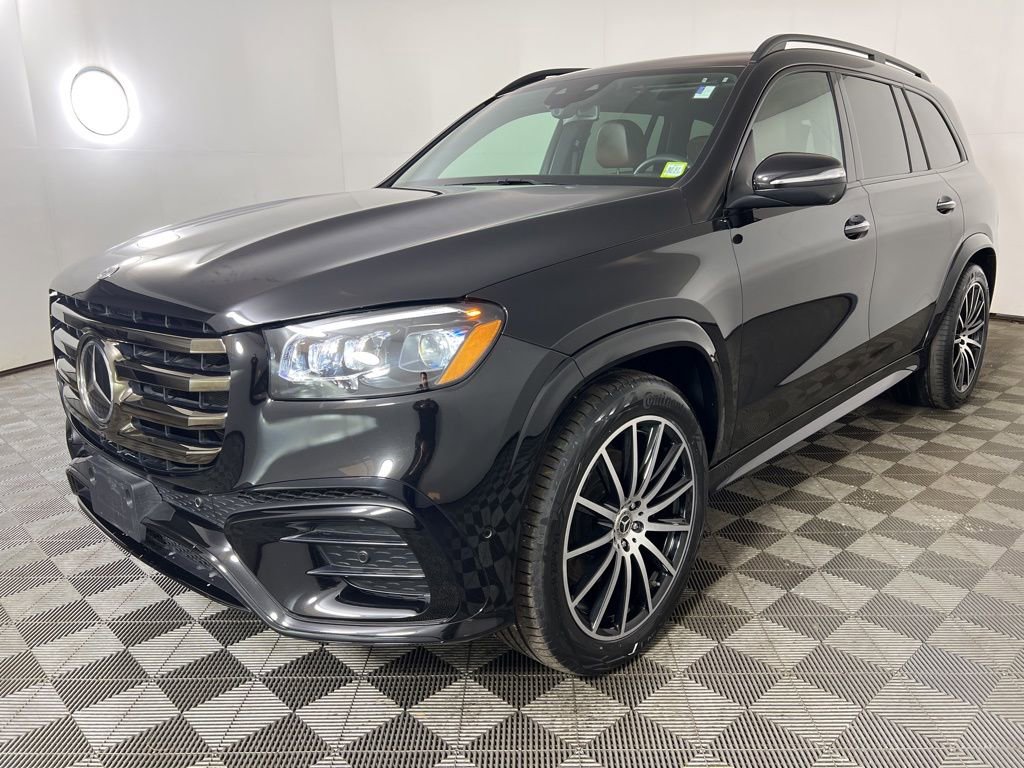 Certified 2025 Mercedes-Benz GLS 450 4MATIC image 27