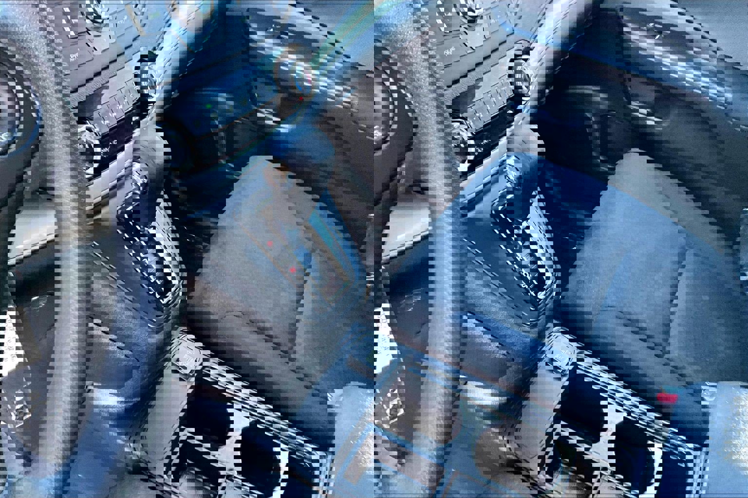 Used 2015 Honda CR-V LX image 15