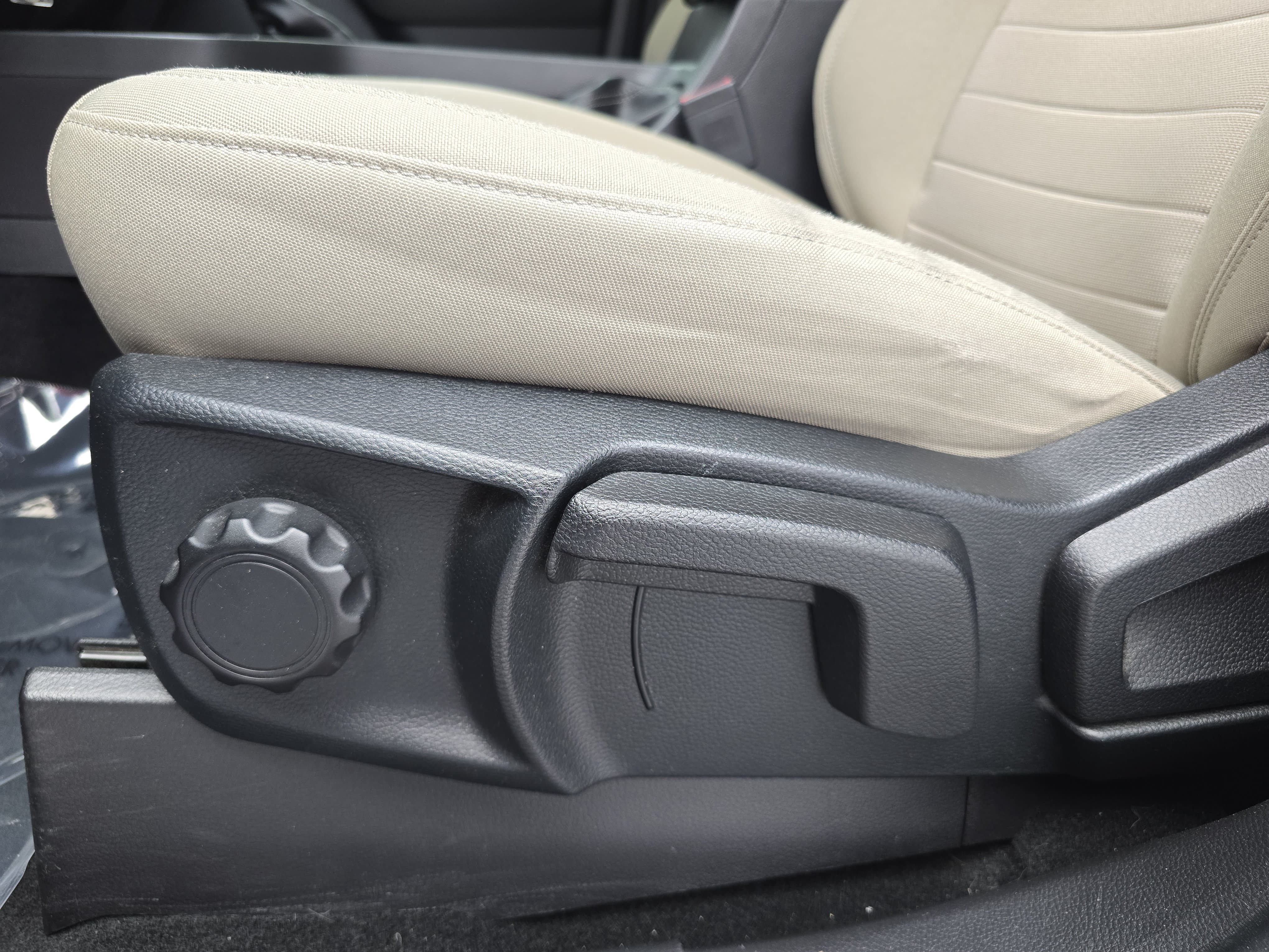 Used 2019 Ford Ranger XLT w/ Equipment Group 301A Mid RWD image 27