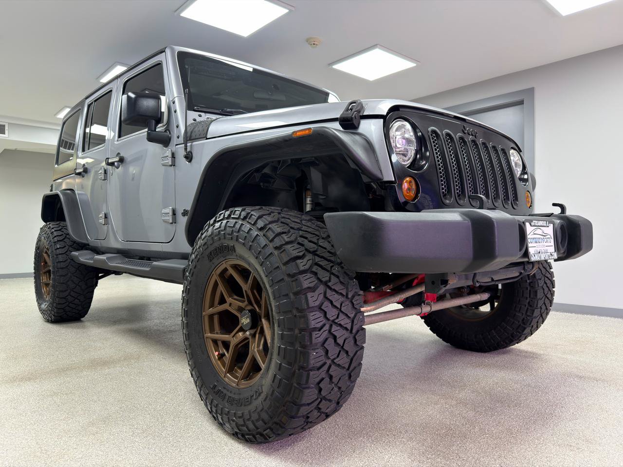 Used 2018 Jeep Wrangler Unlimited Sport AWD/4WD image 4