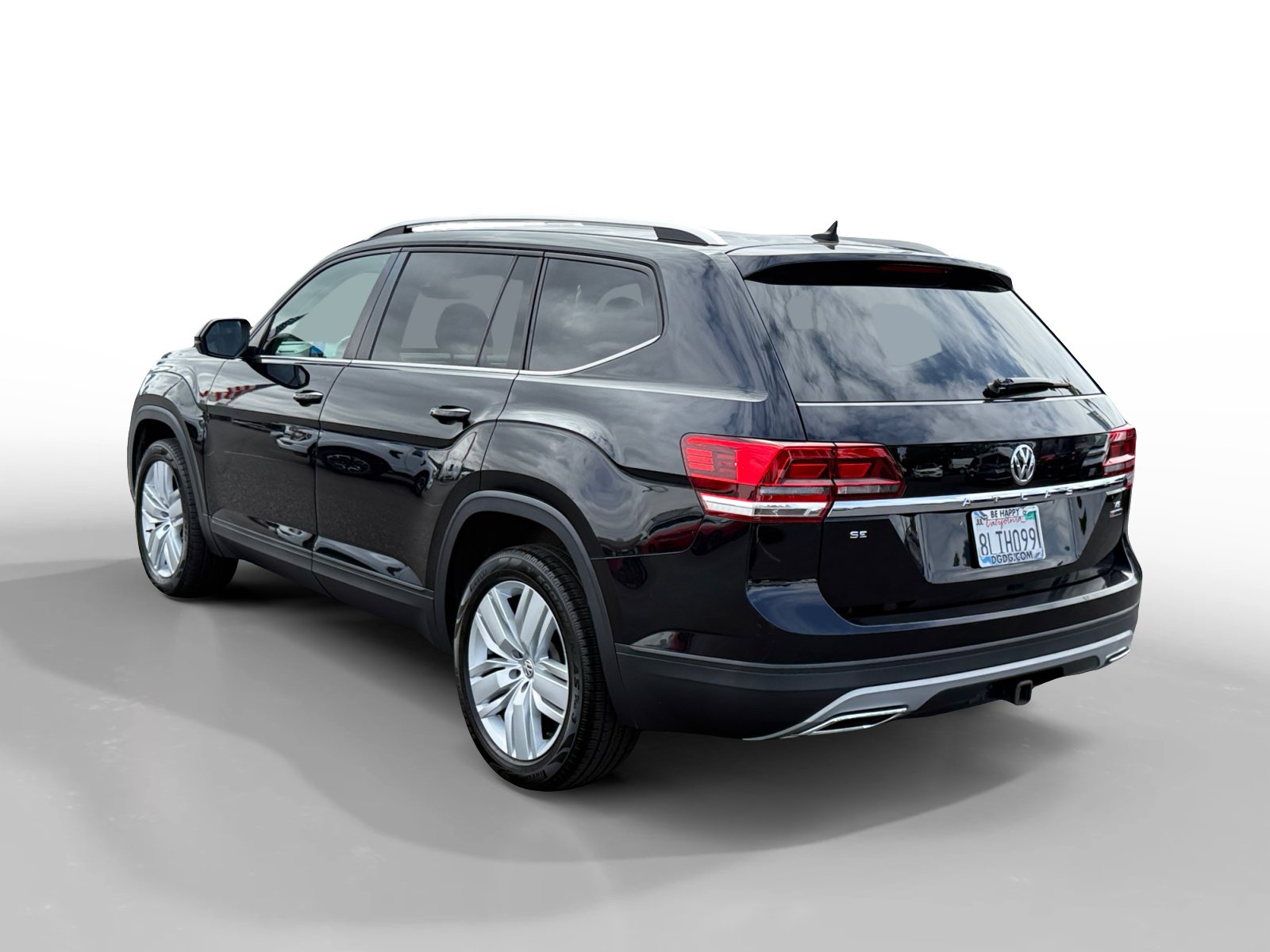 Used 2019 Volkswagen Atlas SE w/ Towing Package AWD/4WD image 3