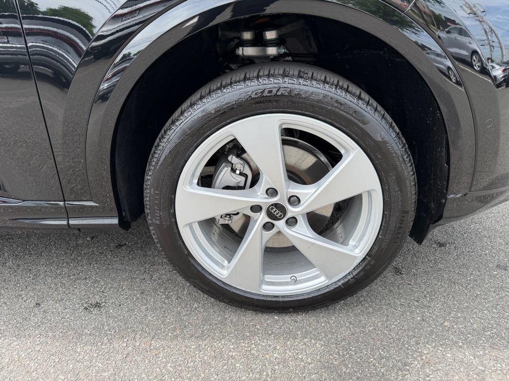 New 2026 Audi Q5 Premium Plus AWD/4WD image 12