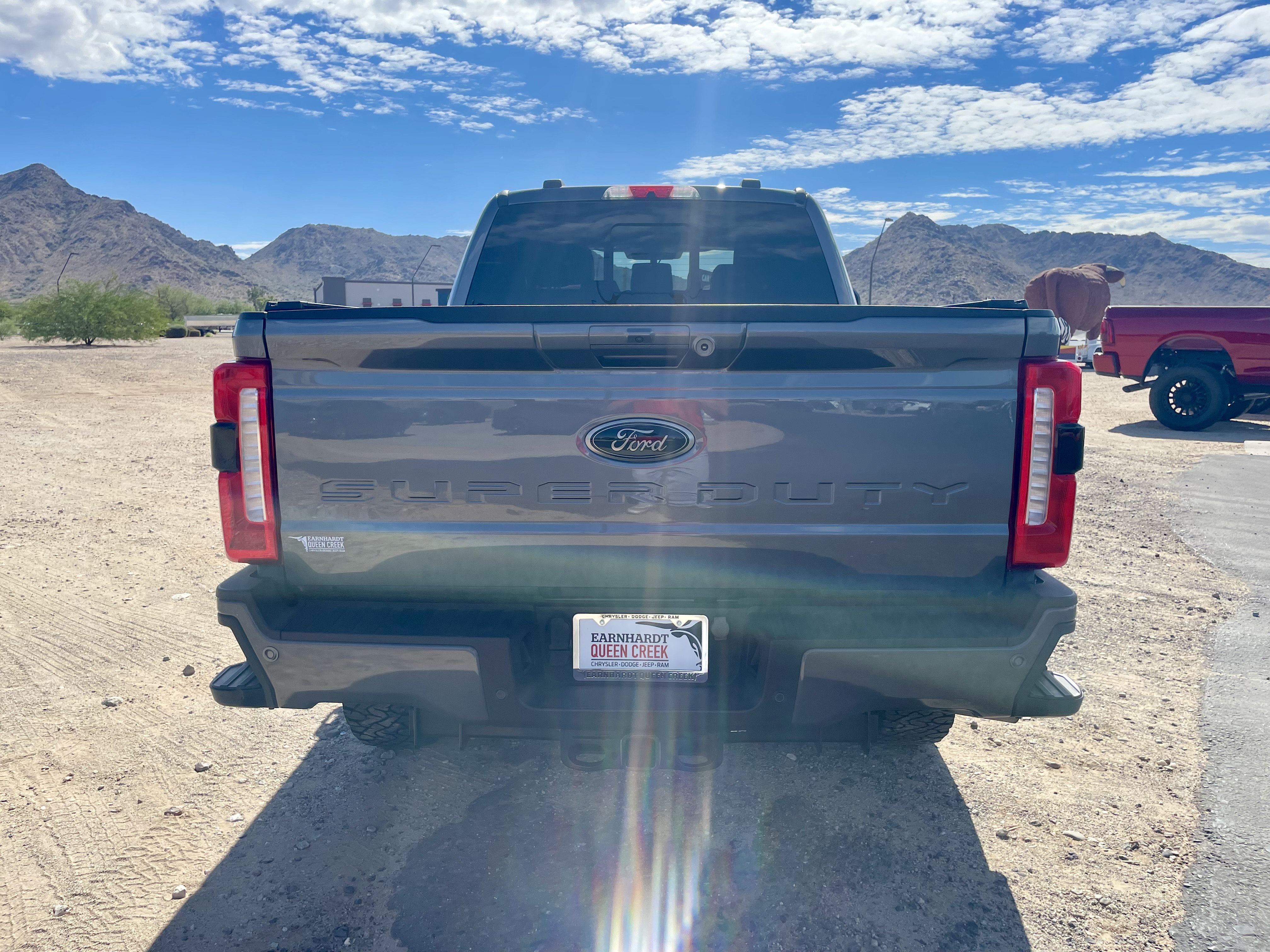 Used 2023 Ford F350 Lariat w/ Lariat Ultimate Package AWD/4WD image 4