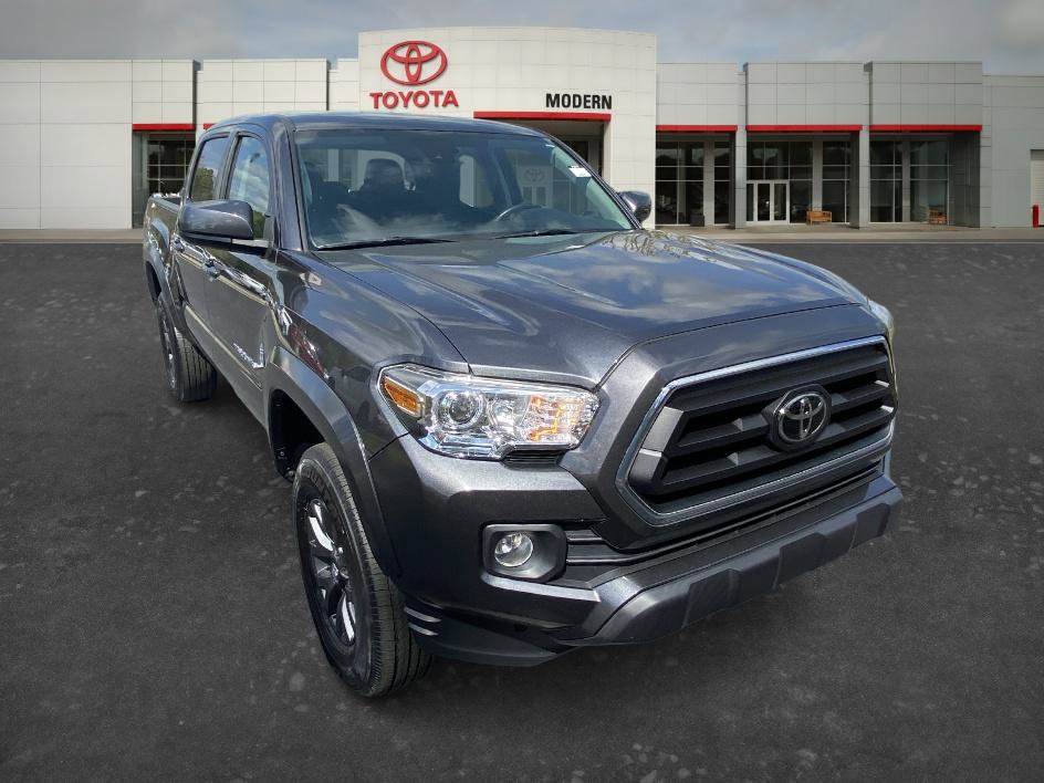 Certified 2023 Toyota Tacoma SR5 image 3