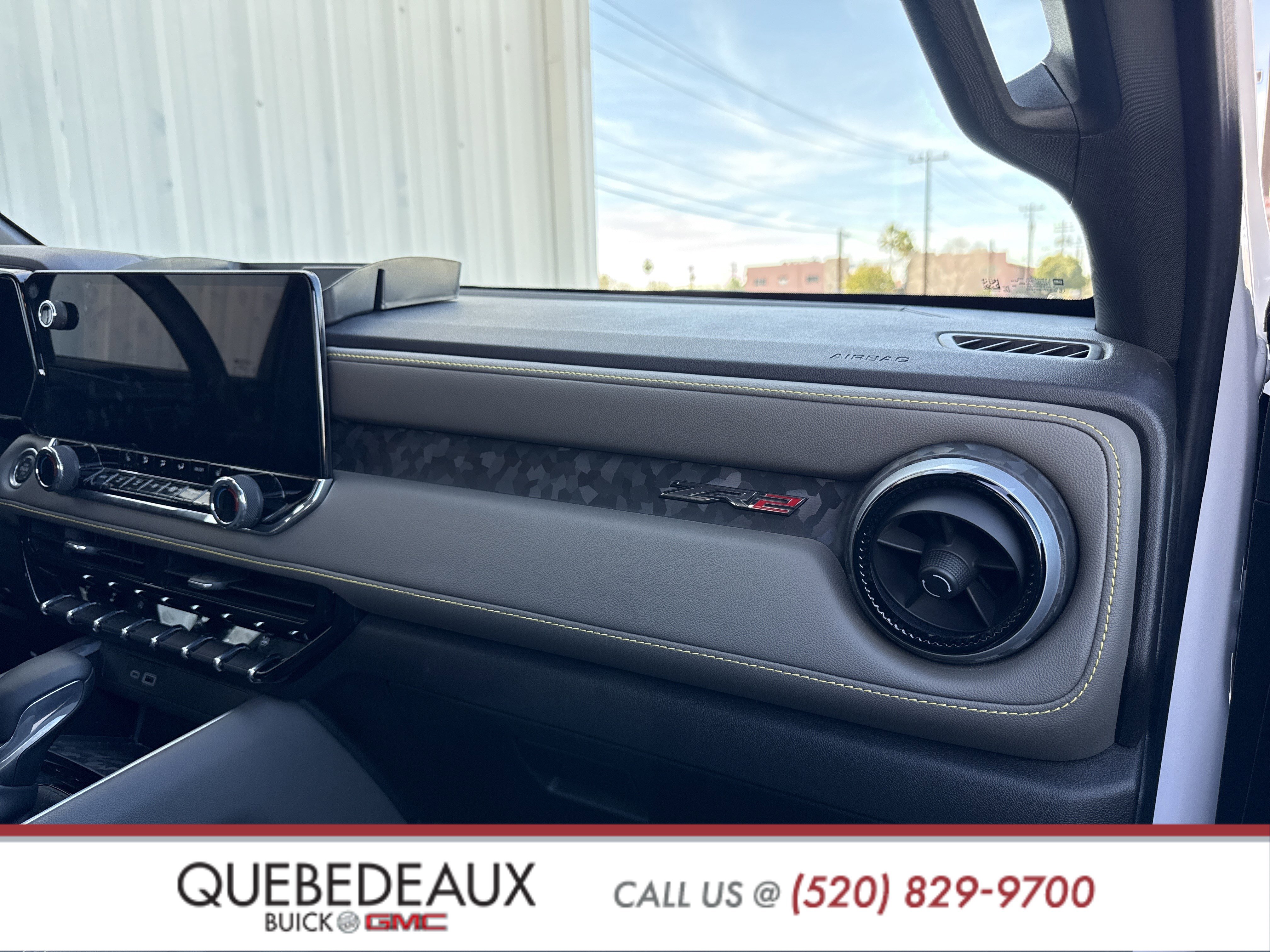 Used 2024 Chevrolet Colorado ZR2 w/ Technology Package image 54