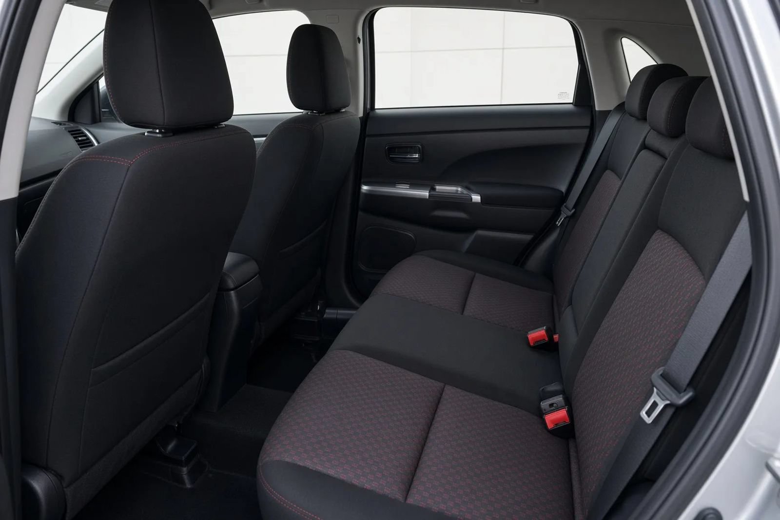 Used 2019 Mitsubishi Outlander Sport ES AWD/4WD image 11