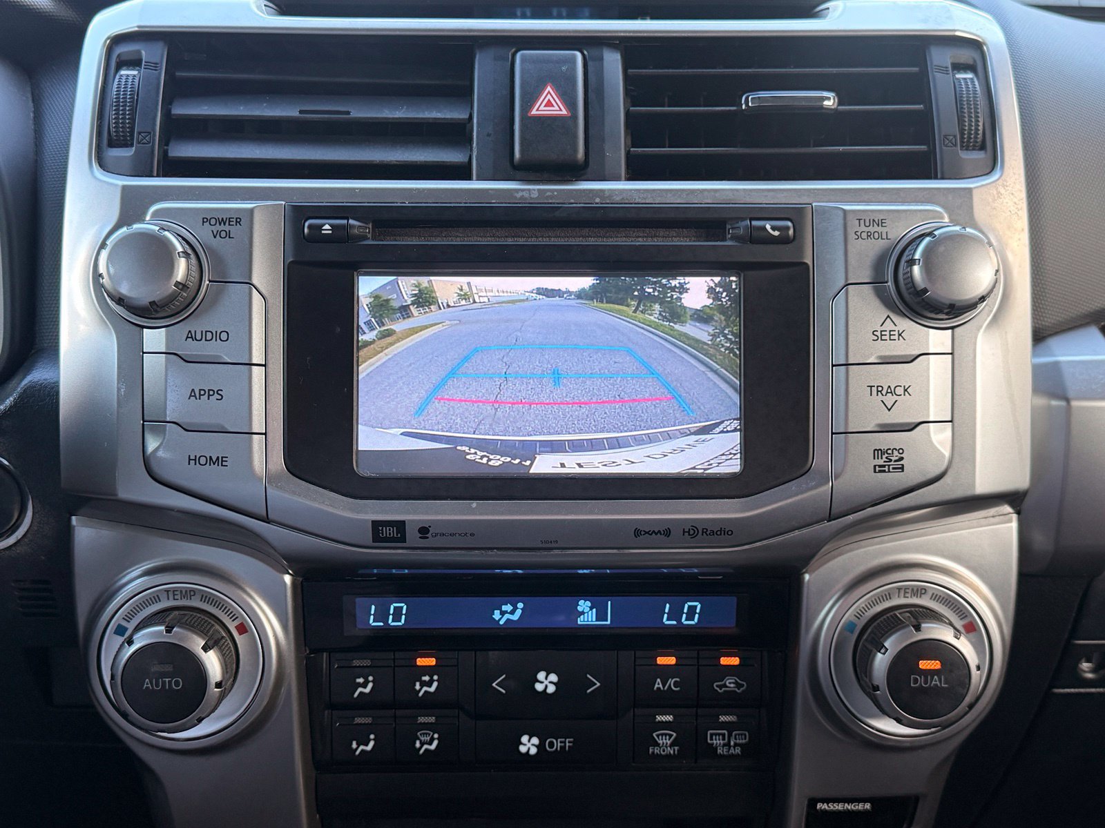Used 2019 Toyota 4Runner Limited AWD/4WD image 30