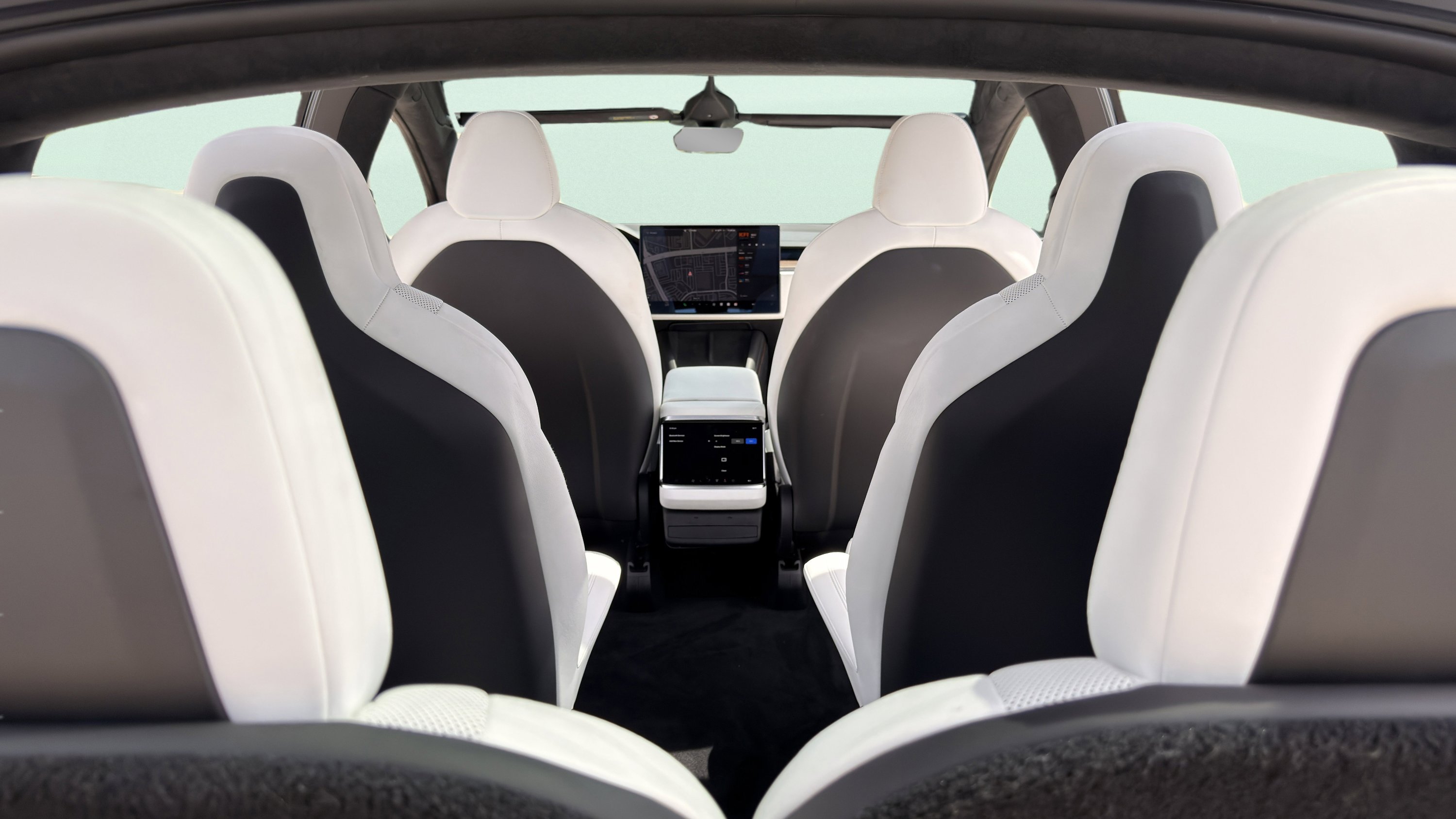 Used 2023 Tesla Model X image 5