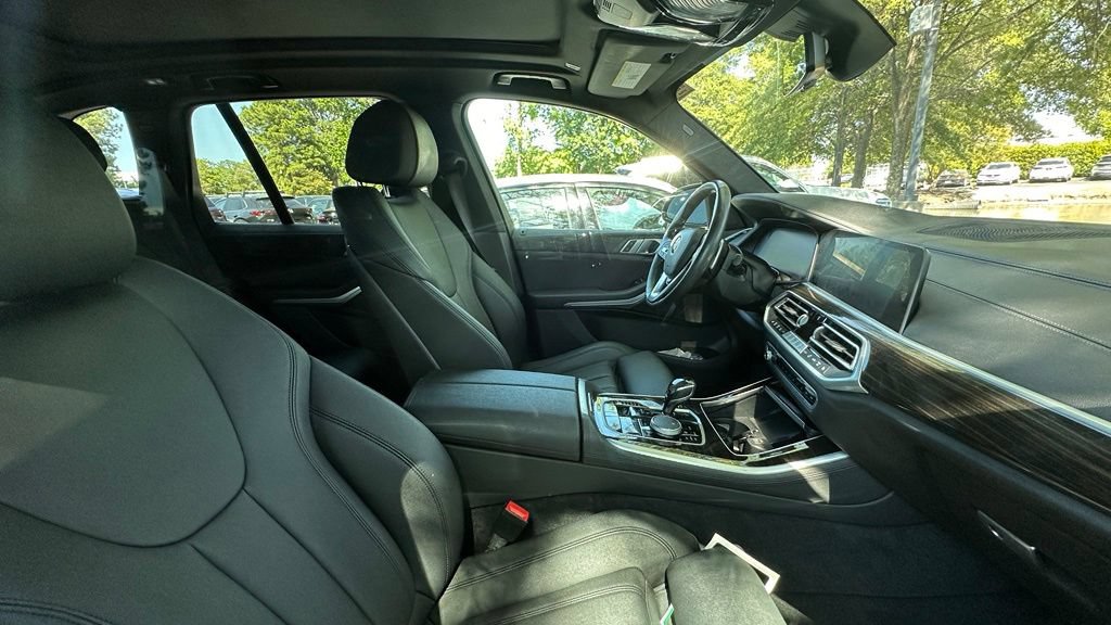 Used 2021 BMW X5 xDrive40i w/ Convenience Package AWD/4WD image 5