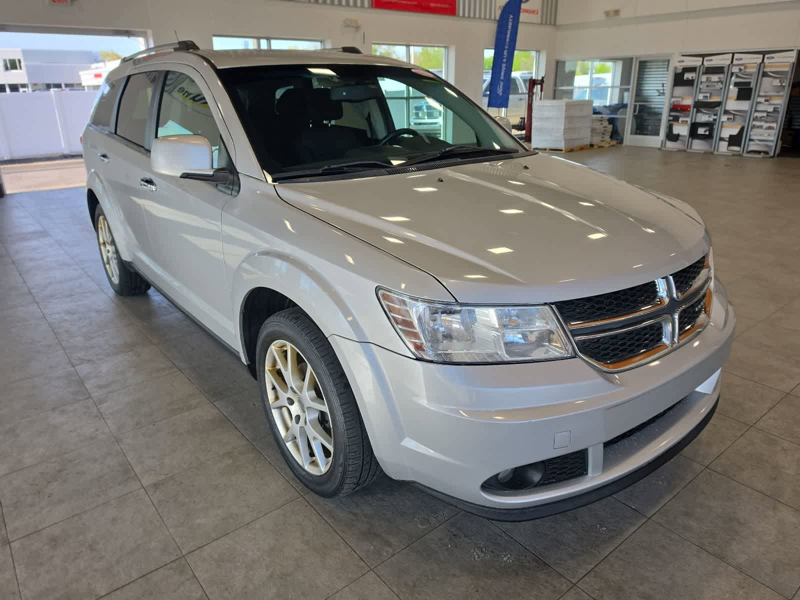 Used 2011 Dodge Journey Crew FWD image 5
